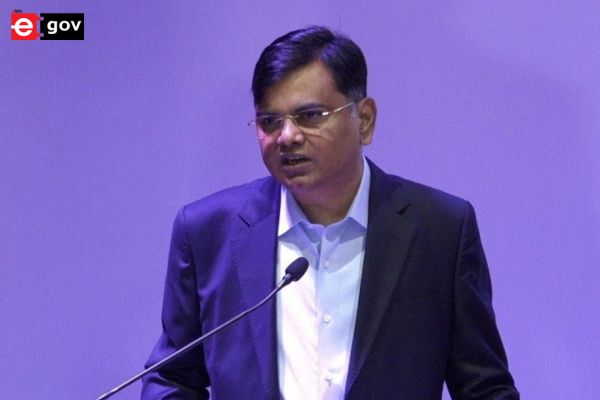 L-G reverses Delhi govt’s order to reserve hospital beds for Delhi residents